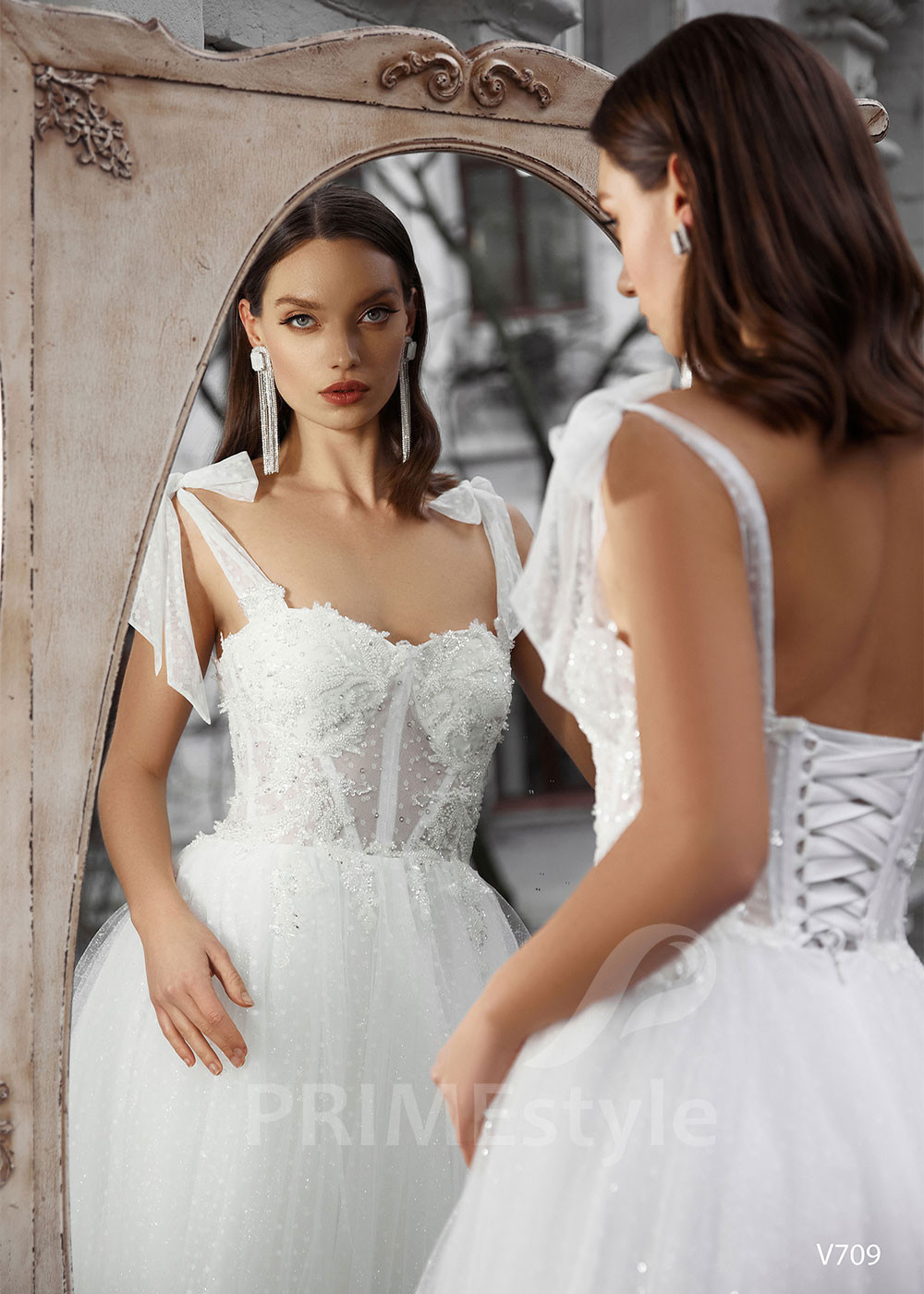 Jednoduché romantické svadobné šaty...