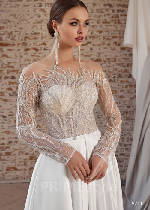 Extravagantné čipkované svadobné šaty LS711 2