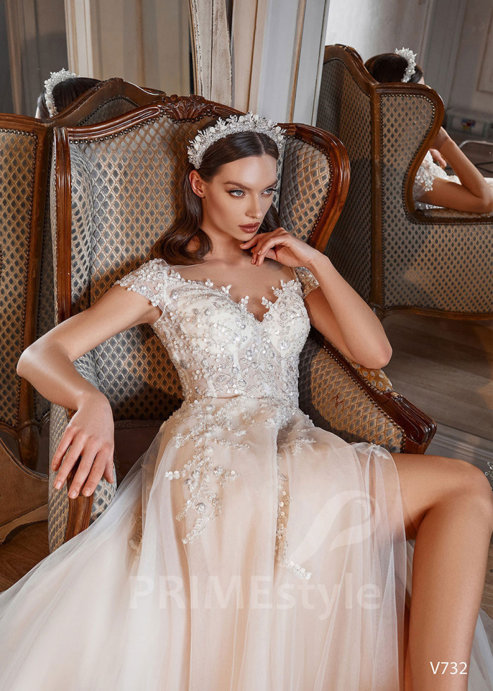 Elegantné romantické svadobné šaty LS732