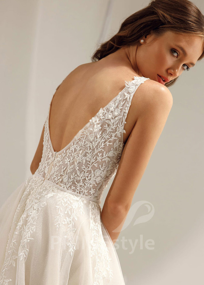 Elegantné tylové svadobné šaty Belani