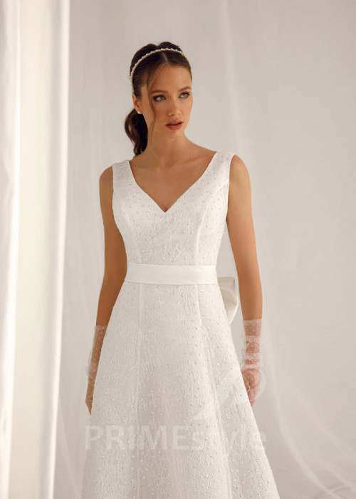 Extravagantné úzke svadobné šaty Claudia 2