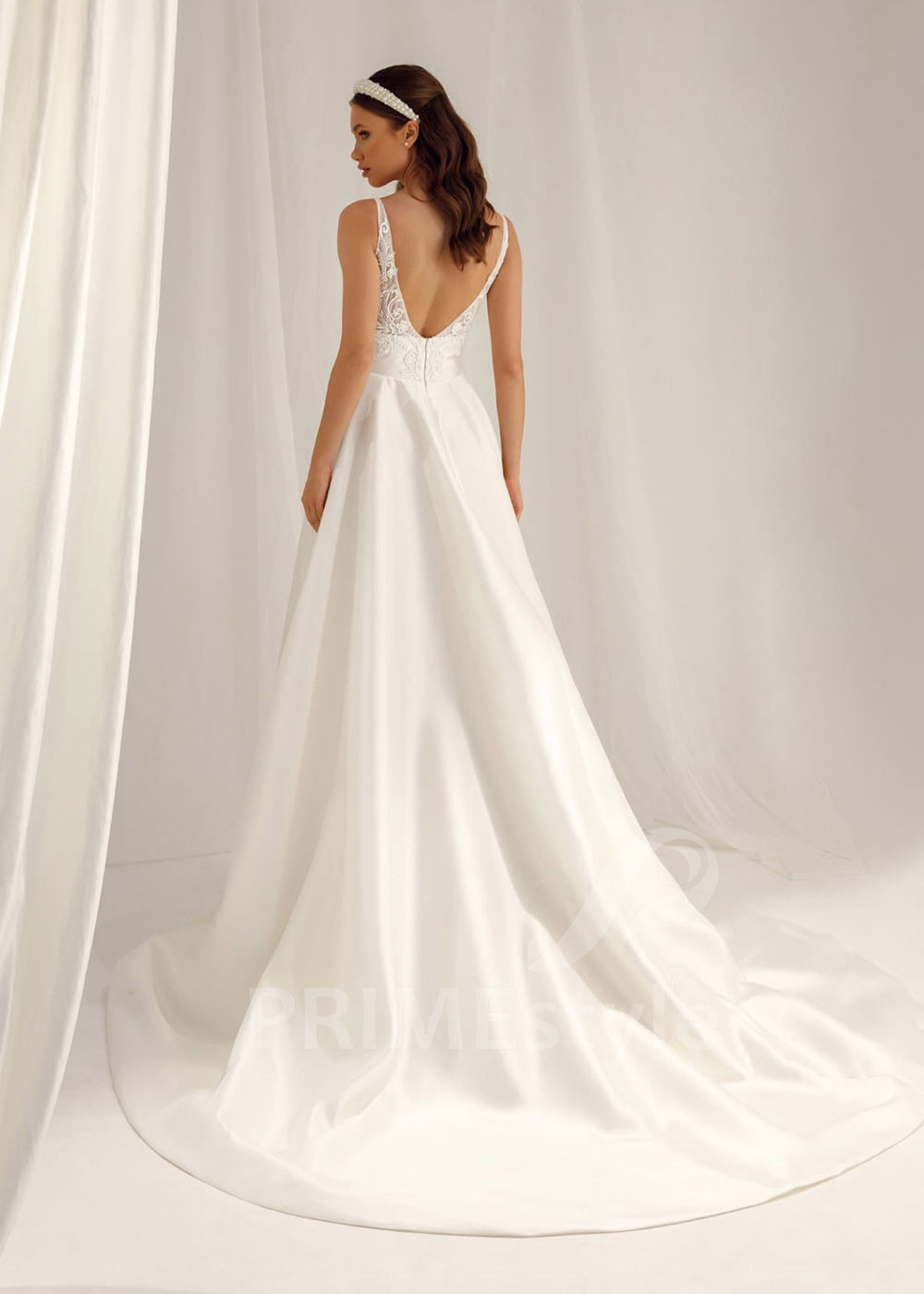 Jednoduché minimalistické svadobné...