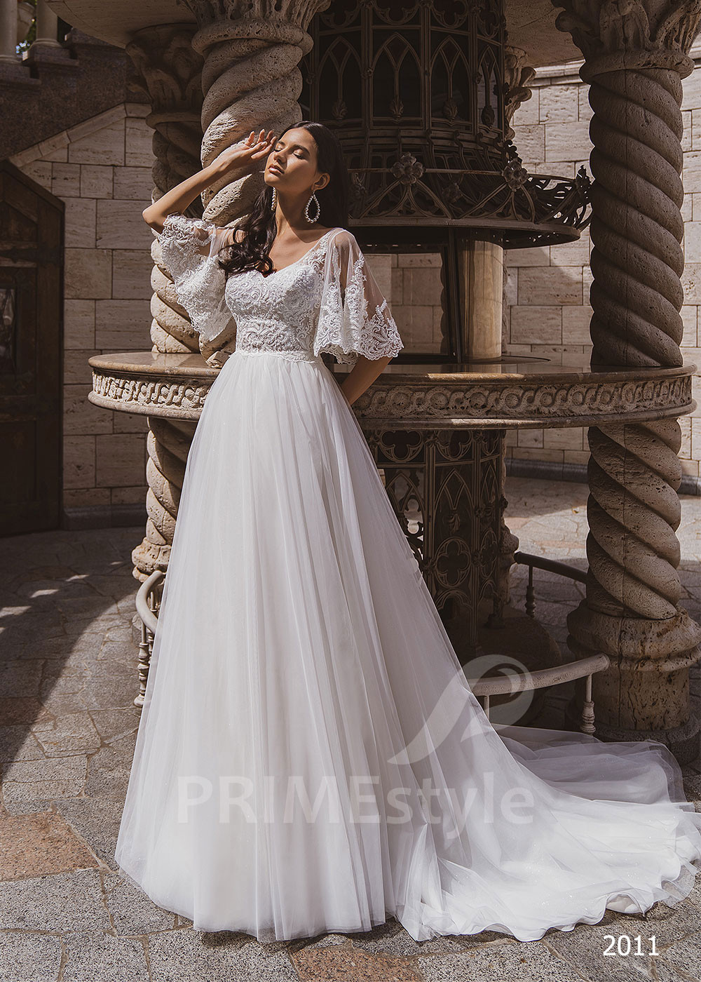 Luxusné romantické svadobné šaty LC2011