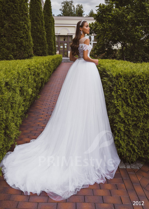 Jednoduché tylové svadobné šaty LC2012 2