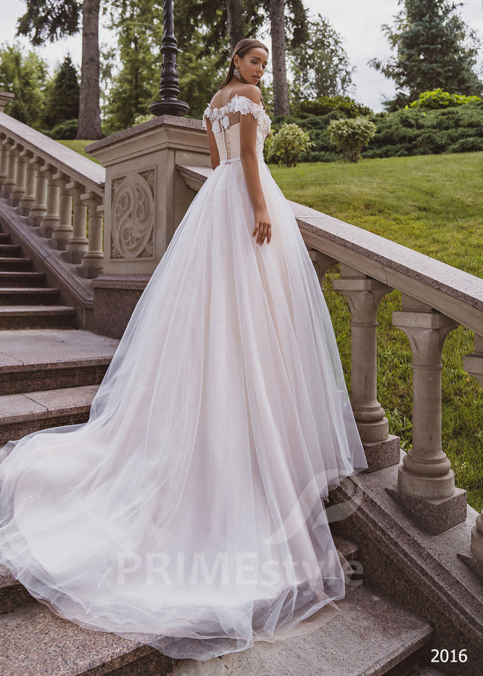 Jednoduché kvetované svadobné šaty LC2016