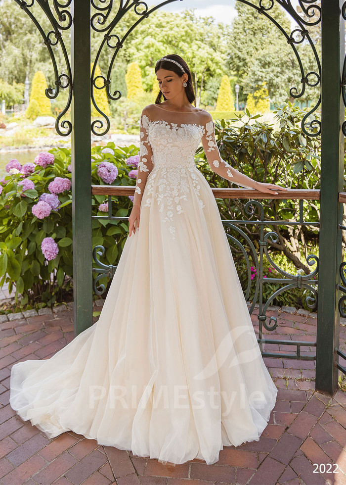 Luxusné čipkované svadobné šaty LC2022