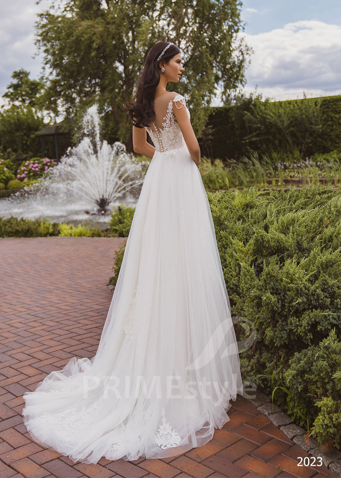 Luxusné čipkované svadobné šaty LC2023