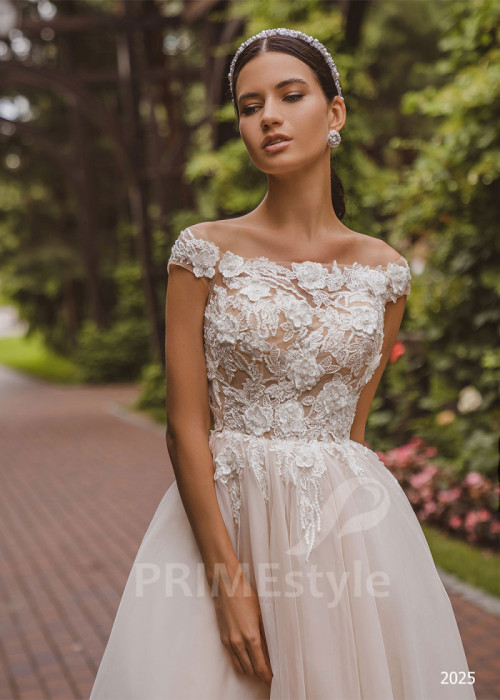 Luxusné princeznovské svadobné šaty LC2025 2