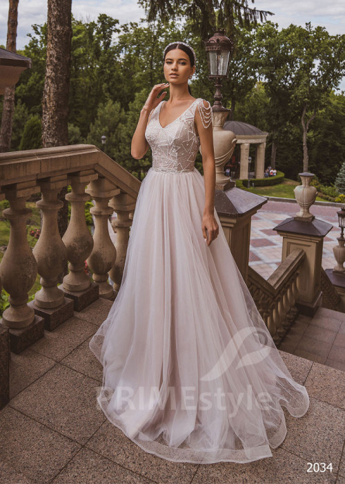 Extravagantné tylové svadobné šaty LC2034
