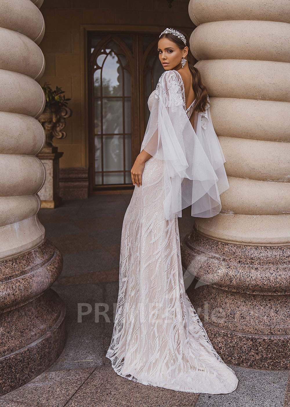 Luxusné celočipkované svadobné šaty...