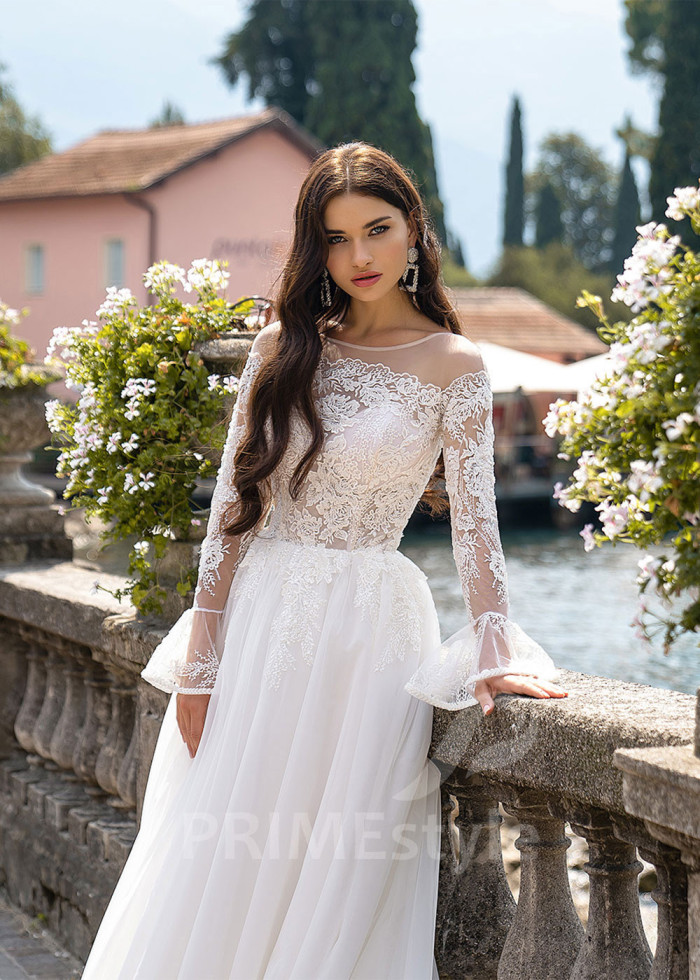 Jednoduché tylové svadobné šaty LS500