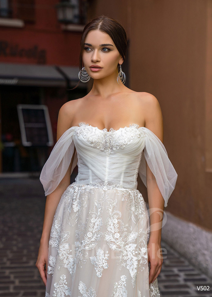 Luxusné celočipkované svadobné šaty LS502