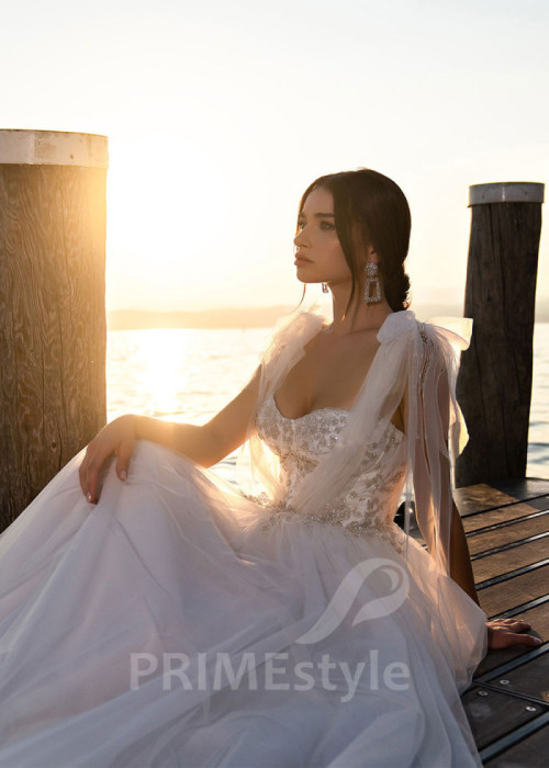 Exkluzívne princeznovské svadobné šaty LS515 2