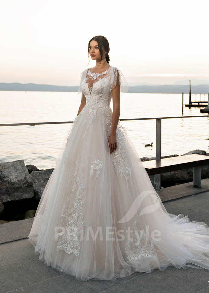 Luxusné čipkované svadobné šaty LS528