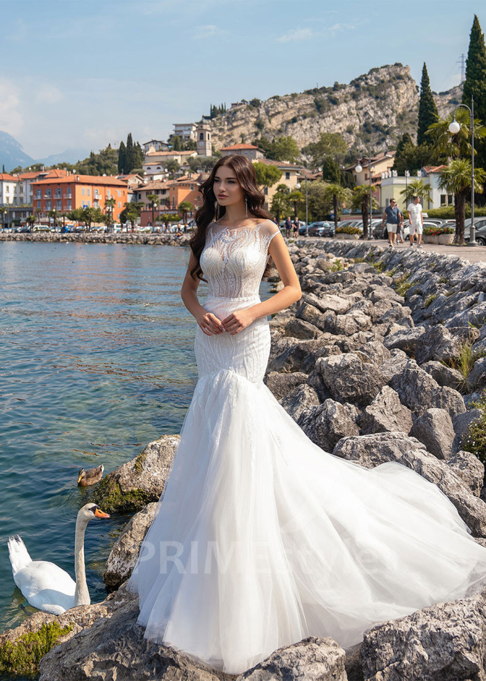 Luxusné čipkované svadobné šaty LS536