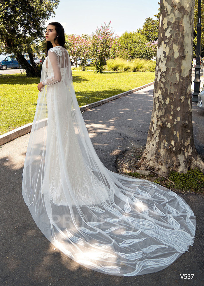 Luxusné celočipkované svadobné šaty LS537