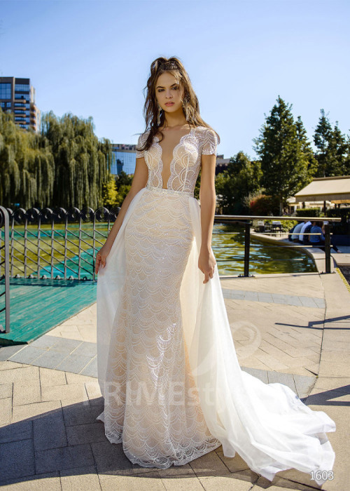 Elegantné úzke svadobné šaty LC1603