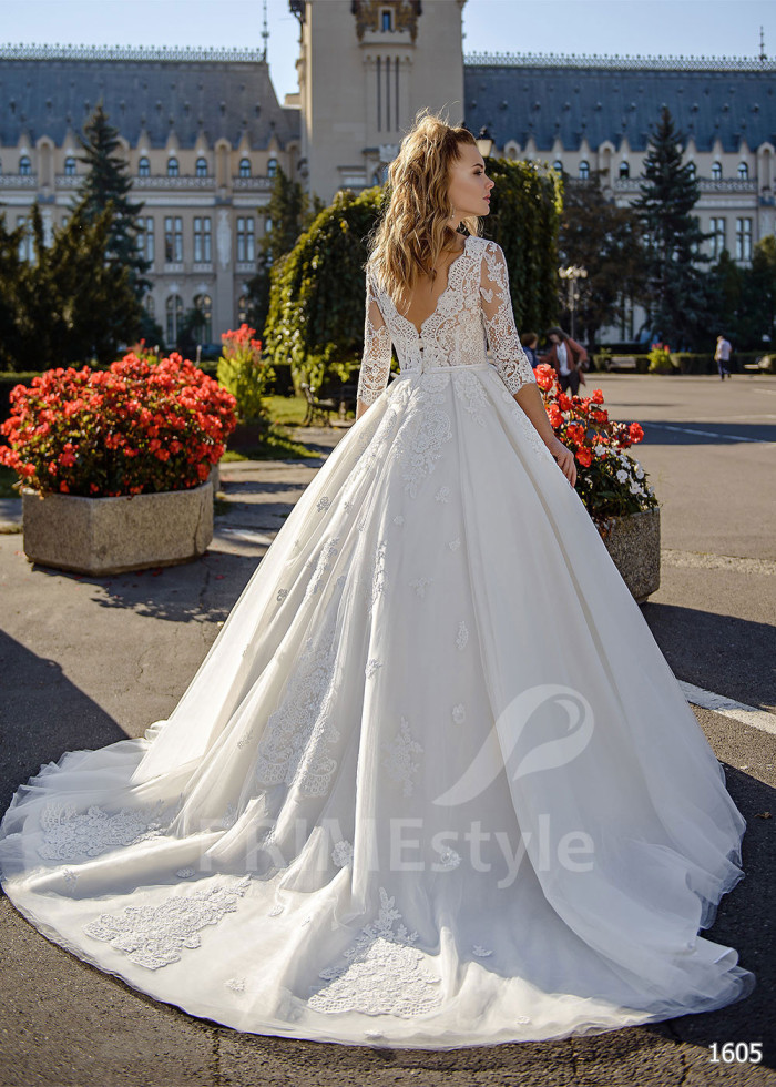 Luxusné čipkované svadobné šaty LC1605