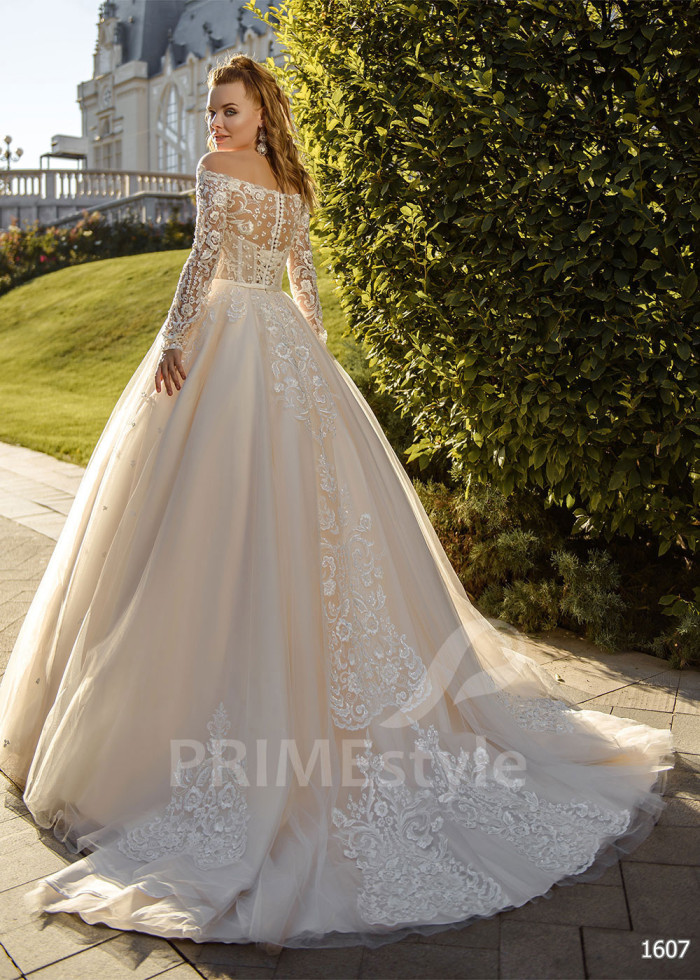 Luxusné čipkované svadobné šaty LC1607