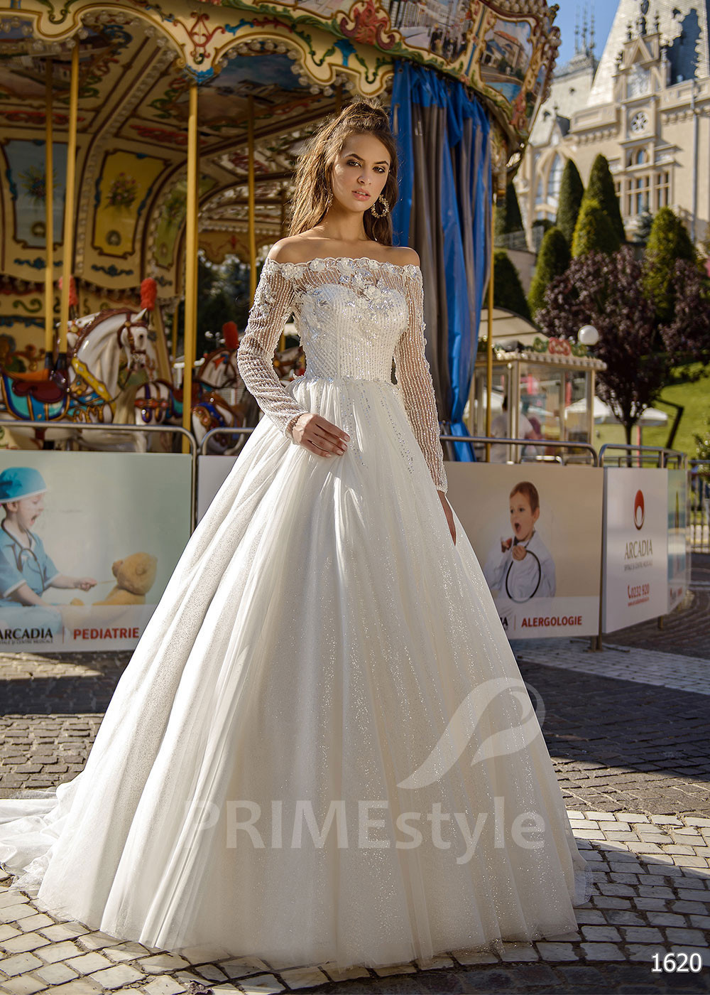 Exkluzívne trblietavé svadobné šaty LC1620