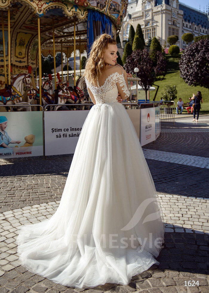 Jednoduché tylové svadobné šaty LC1624