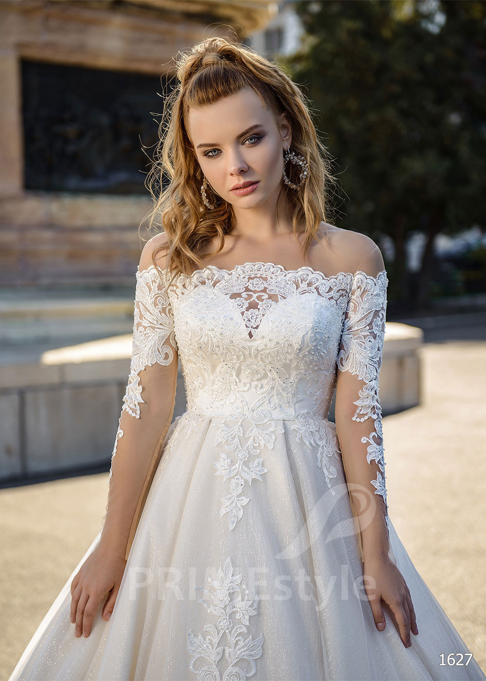 Luxusné čipkované svadobné šaty LC1627