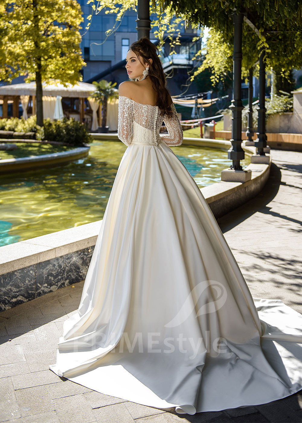 Luxusné saténove svadobné šaty LC1629