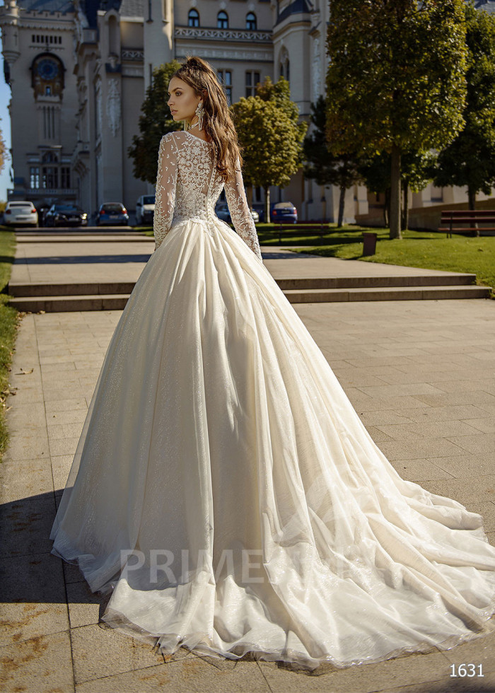 Elegantné trblietavé svadobné šaty LC1631