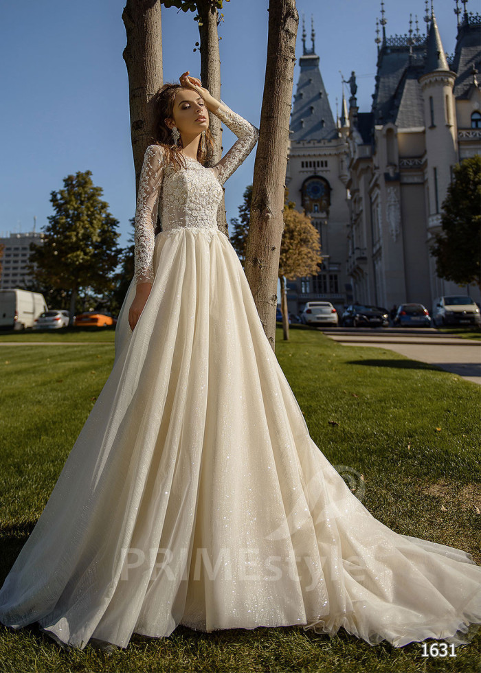 Elegantné trblietavé svadobné šaty LC1631