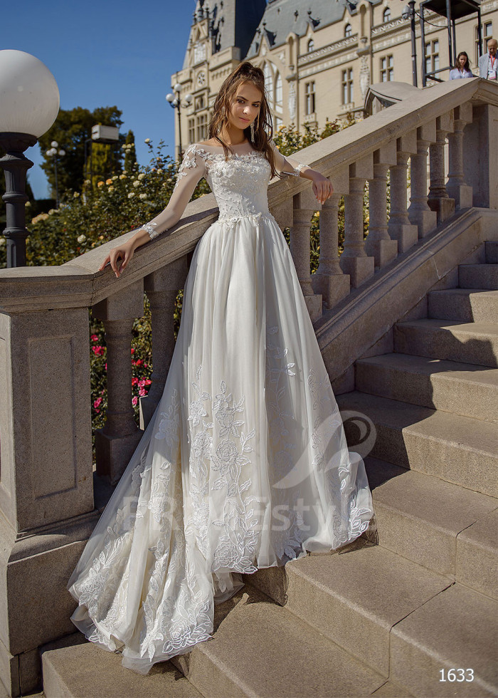 Exkluzívne romantické svadobné šaty LC1633