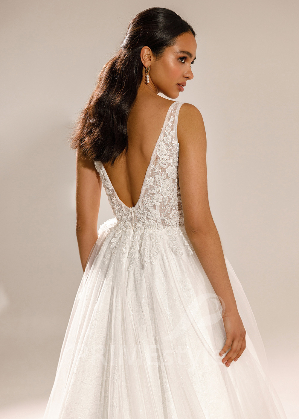 Luxusné čipkované svadobné šaty Ariana