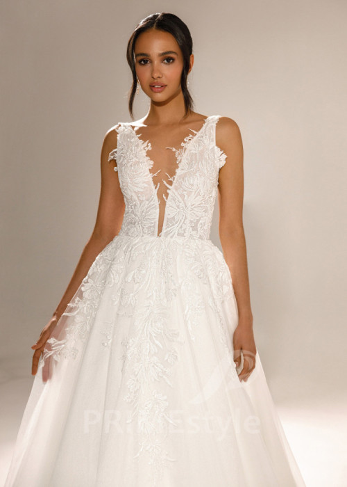 Elegantné čipkované svadobné šaty Laryna 2