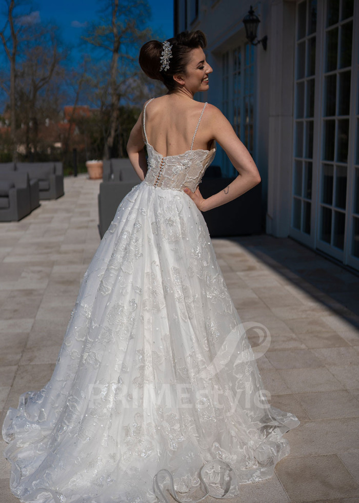 Celočipkované svadobné šaty na ramienka Rafaella