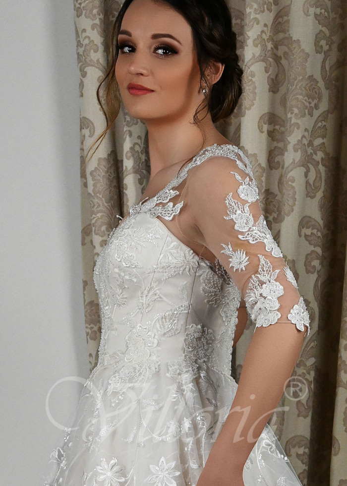 Luxusné celočipkované svadobné šaty Andressa