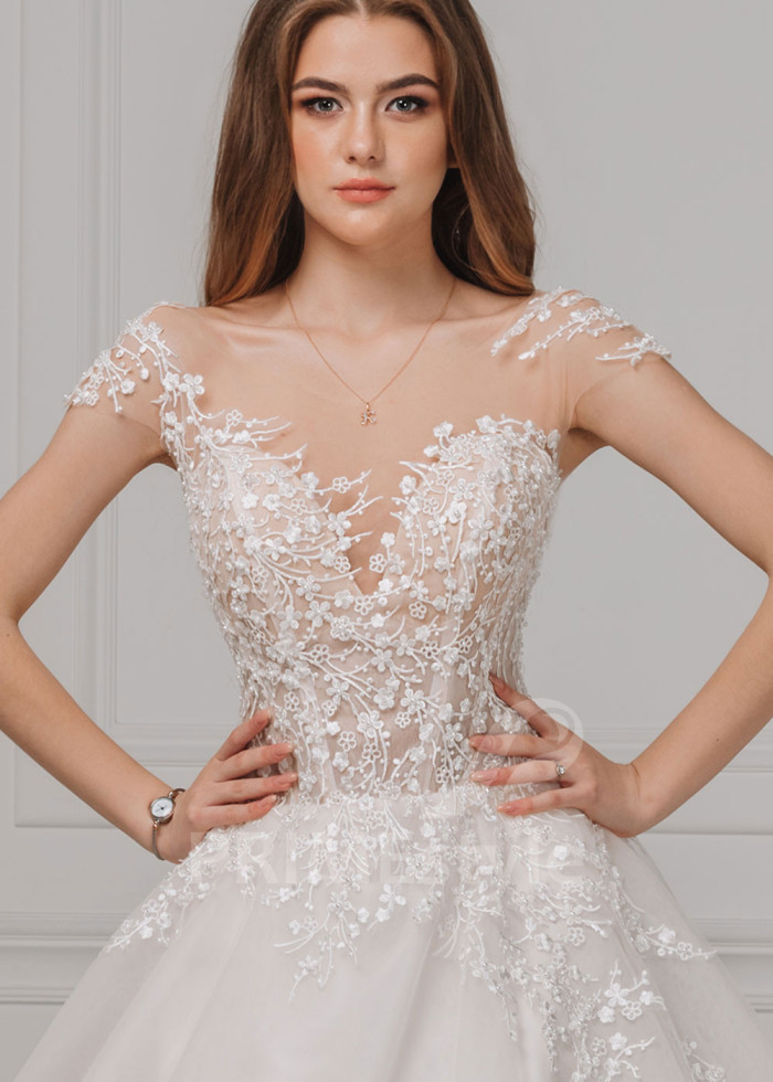 Luxusné čipkované svadobné šaty TS2126