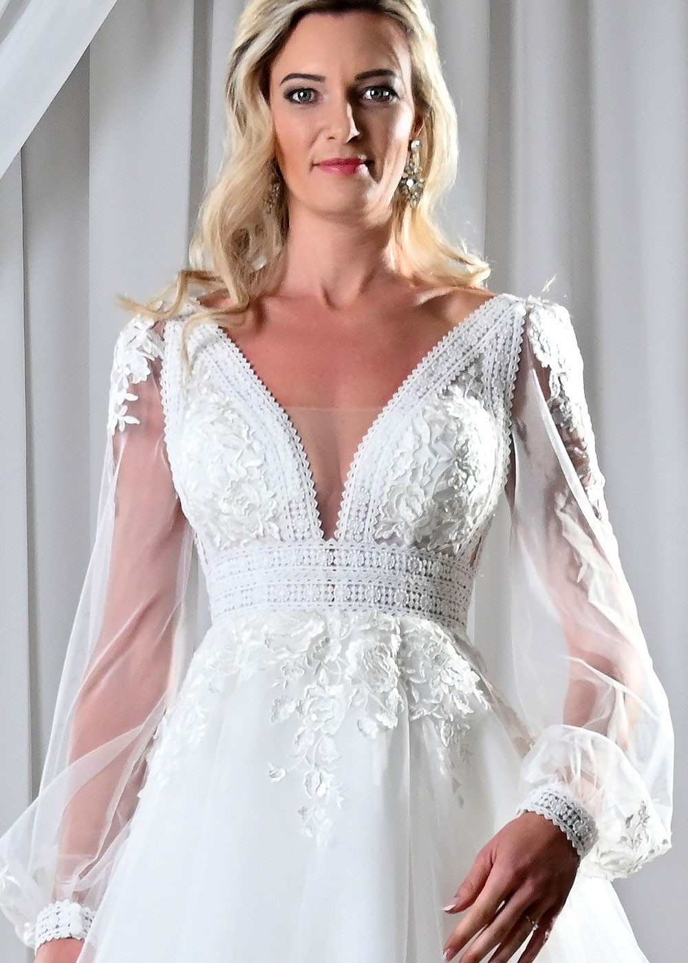 Čipkované svadobné šaty Diodora