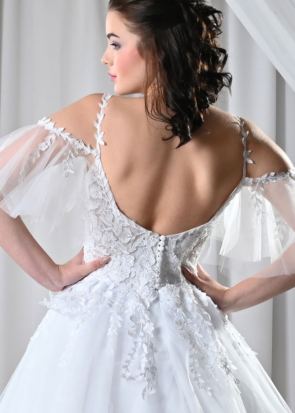 Exkluzívne tylové svadobné šaty Decima
