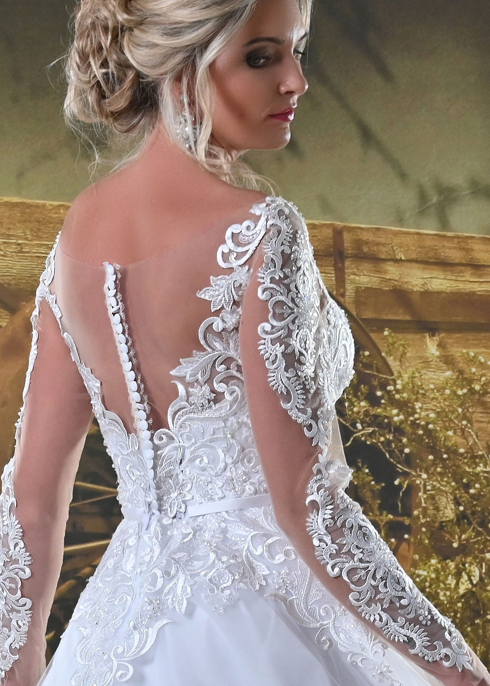 Elegantné čipkované svadobné šaty Darcy