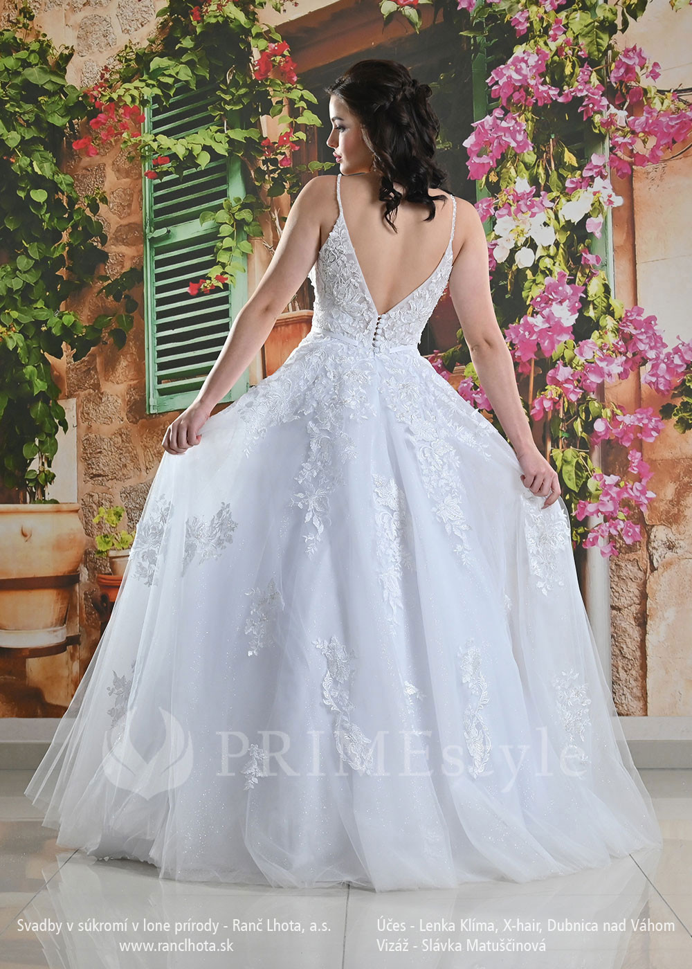 Luxusné svadobné šaty na ramienka...