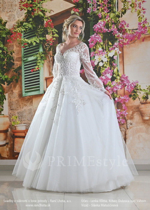 Luxusné čipkované svadobné šaty Dolores 2