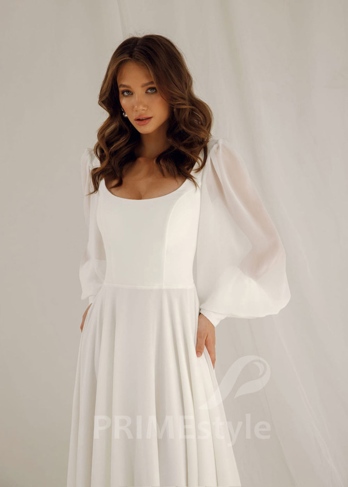 Jednoduché hladké svadobné šaty Michelle