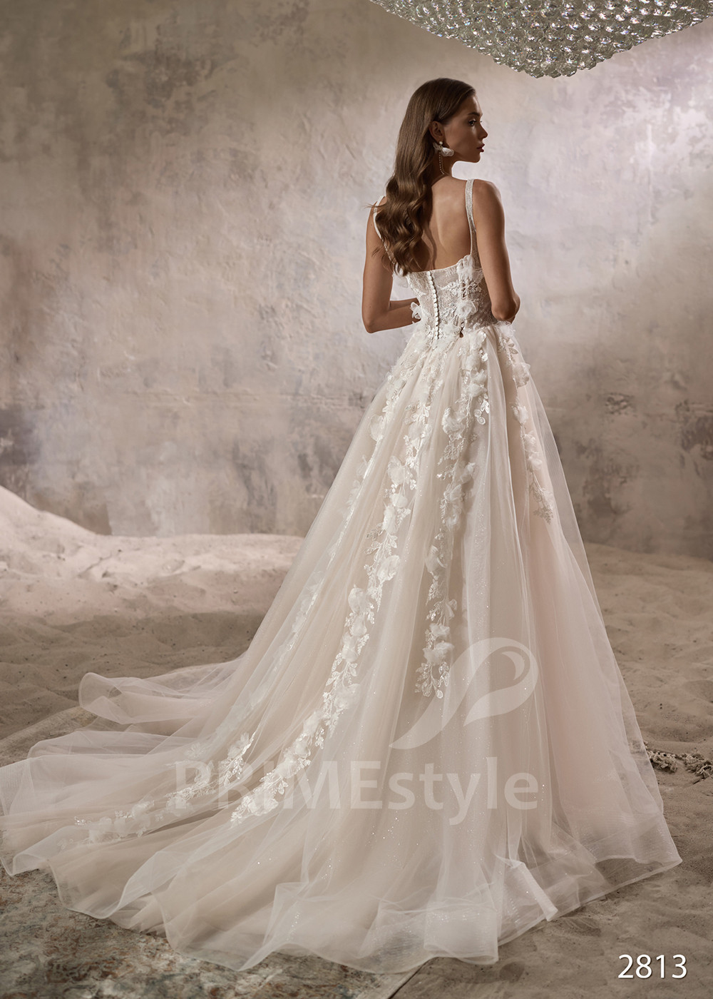 Romantické svadobné šaty na ramienka...