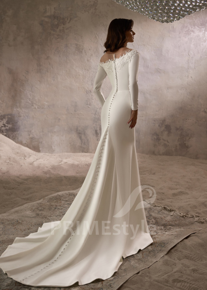 Hladké svadobné šaty s odopínateľnou vlečkou LC2814