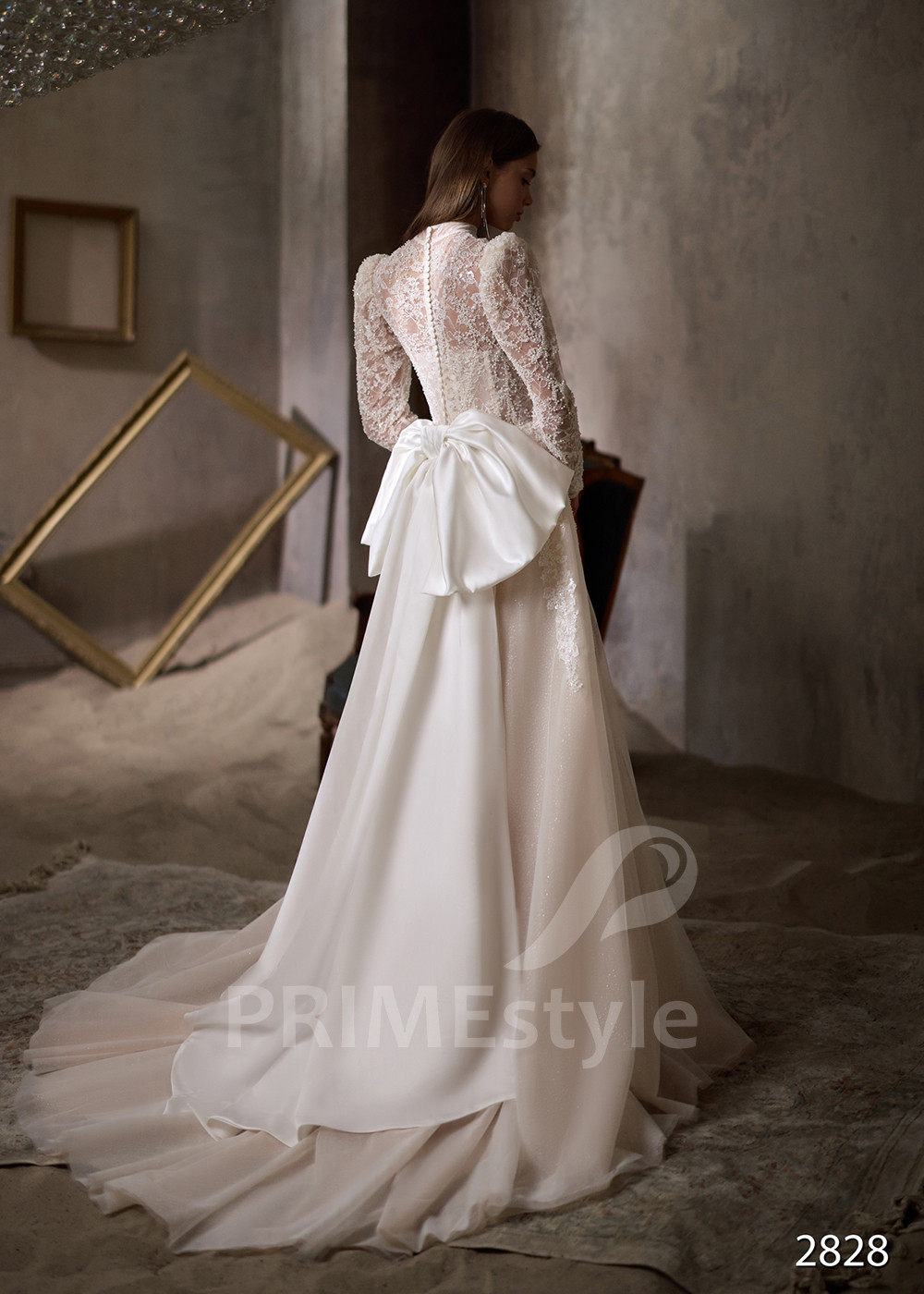 Elegantné čipkované svadobné šaty LC2828