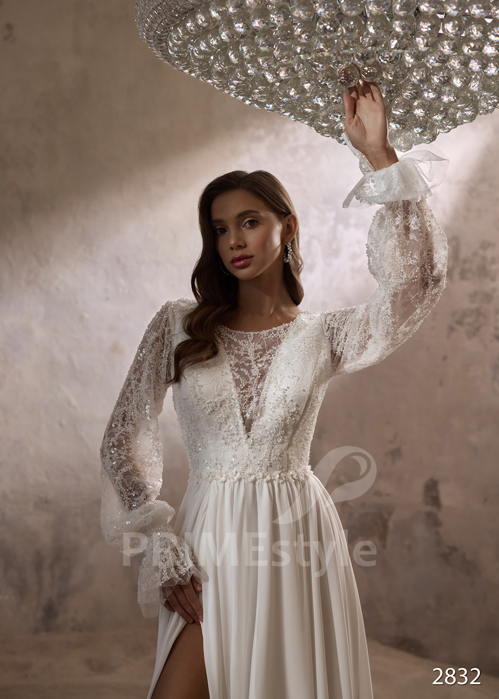 Romantické svadobné šaty s dlhým...