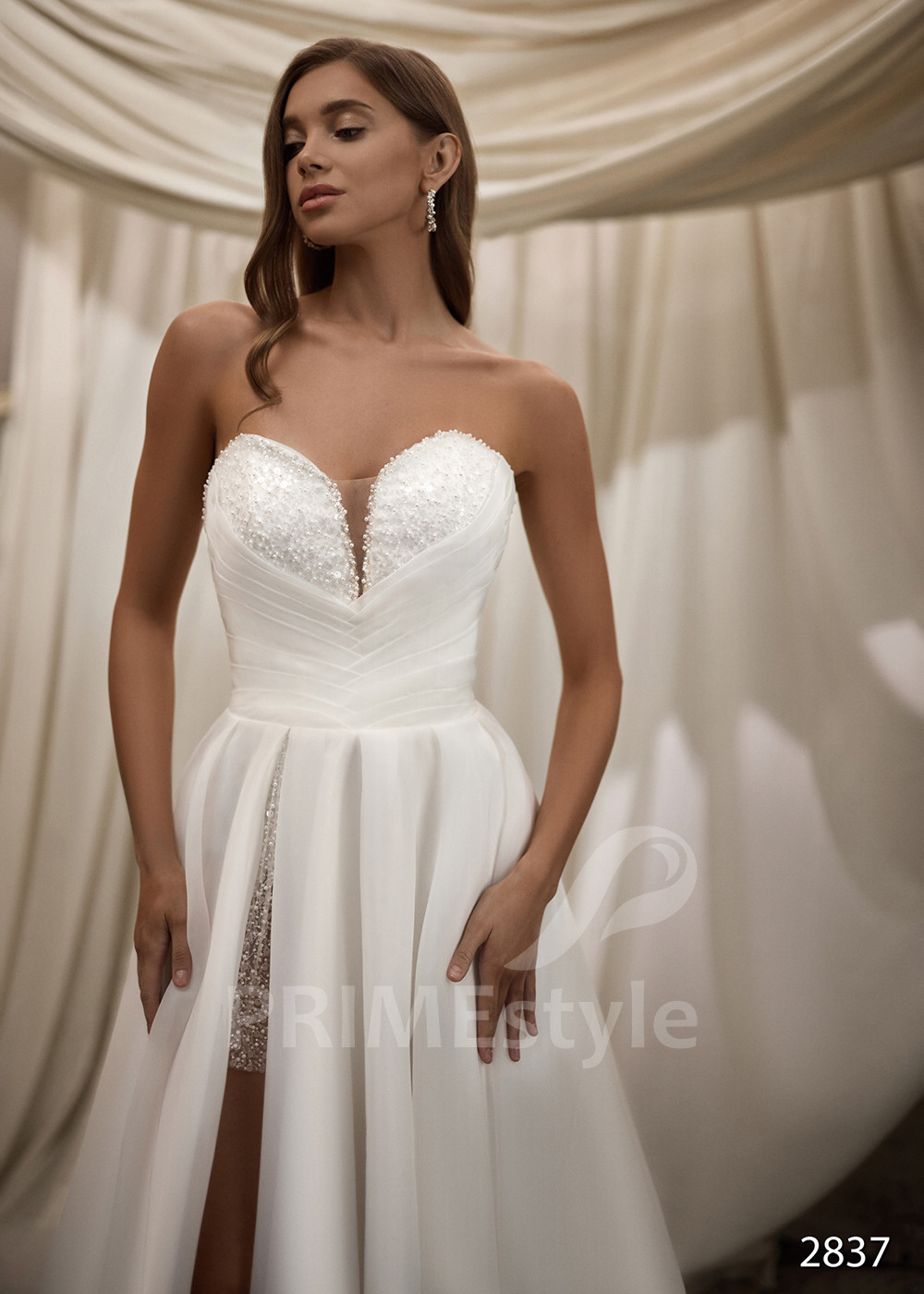 Romantické tylové svadobné šaty LC2837